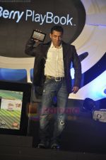 Salman Khan launches Blackberry Playbook  in Grand Hyatt, Mumbai on 22nd June 2011 (4).JPG